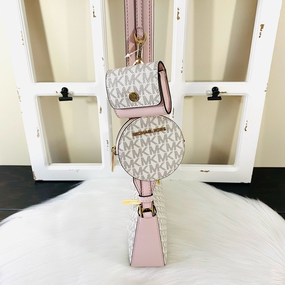 Michael Kors Jet Set Travel Crossbody w Tech Attch - Picture 6 of 15